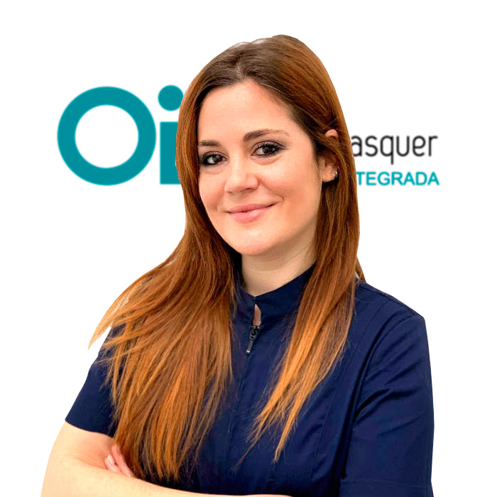 Dra. Laura Anguix Alarcón <span>Prótesis y estética dental</span>
